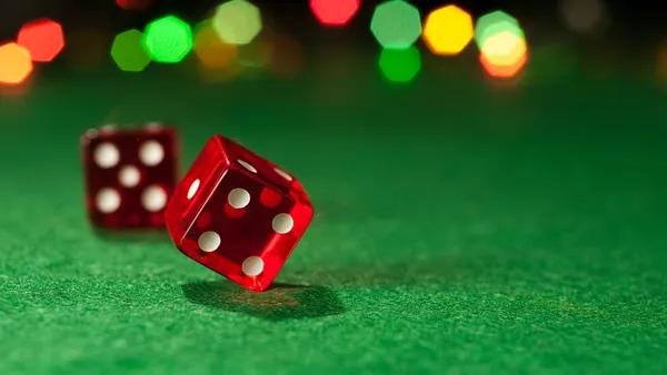Explore Classic Casino Tables and Modern Slot Features on เว็บพนันออนไลน์ อันดับ 1