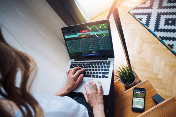 Discovering Feature-Rich Slots at an online casino Singapore Platform